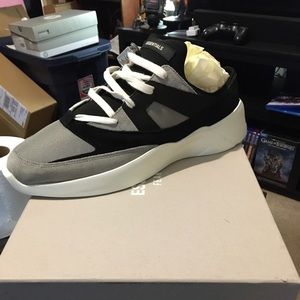 ESSENTIALS FEAR OF GOD